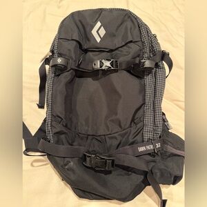 Black Diamond Ski Touring Backpack Dawn Patrol 32 liter Unisex S/M Backcountry